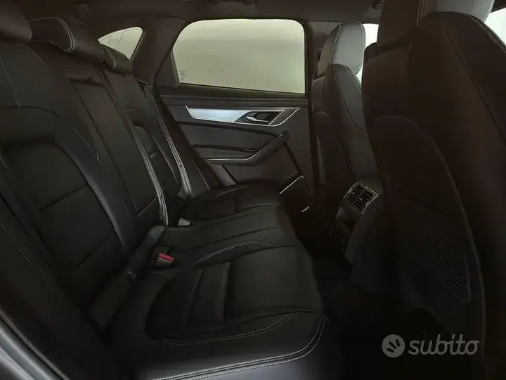 Jaguar F-Pace 2024 photo 5