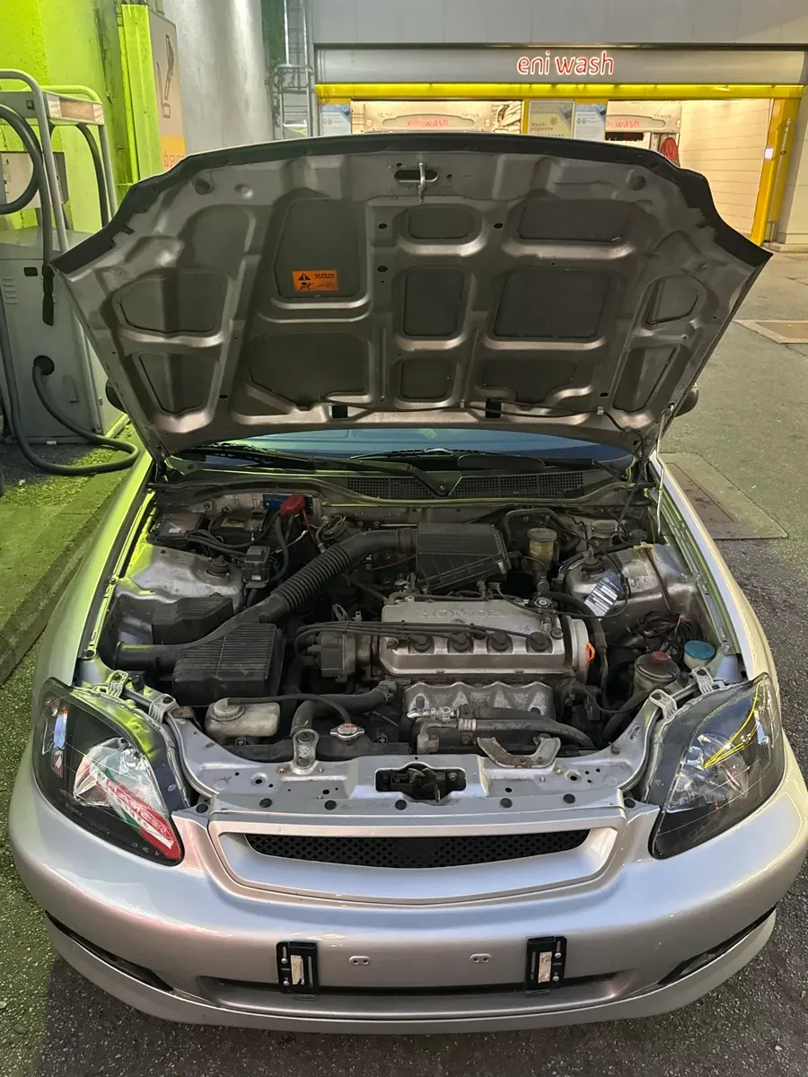 Honda Civic 1999 photo 2