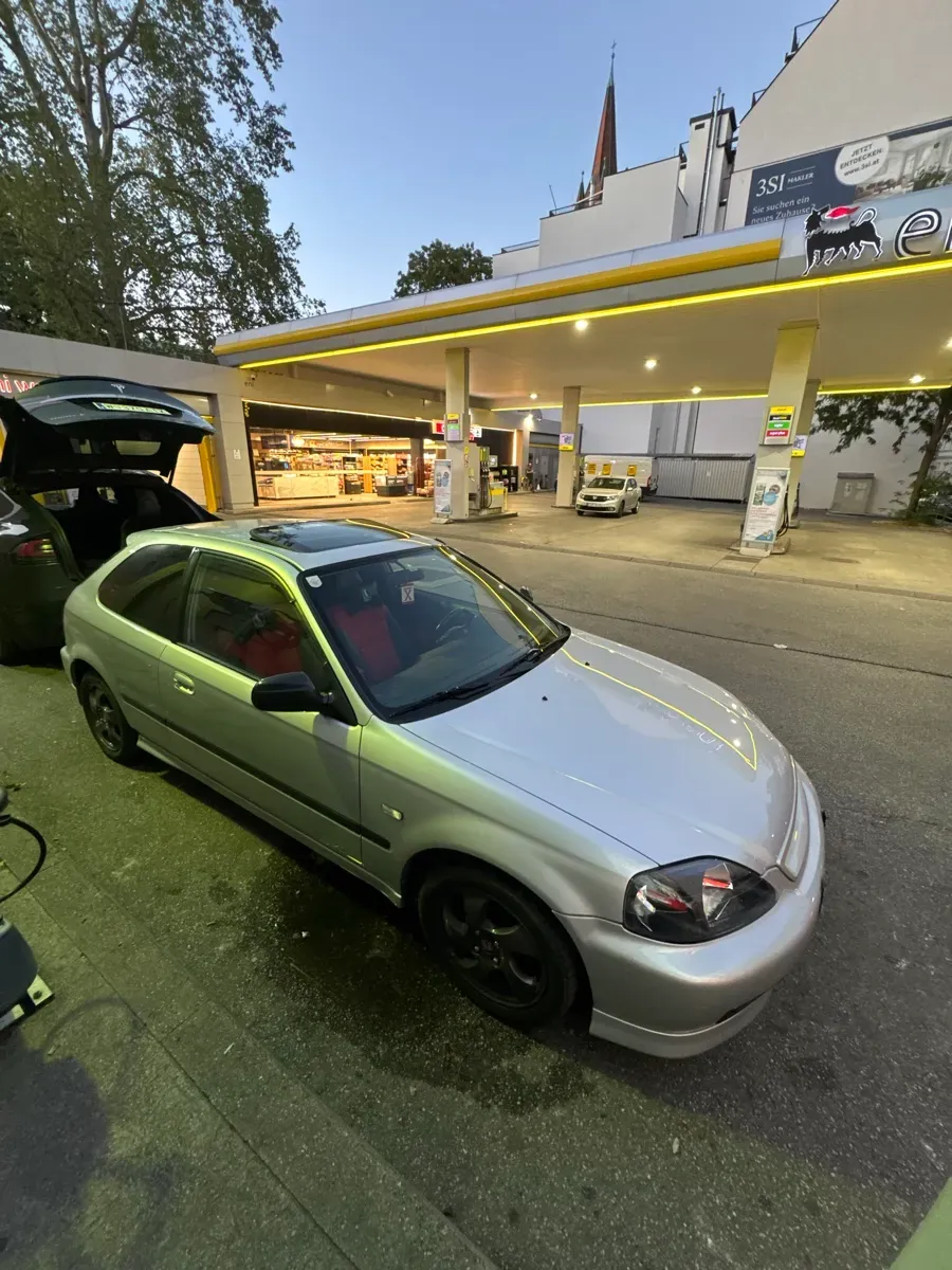 Honda Civic 1999 photo 3