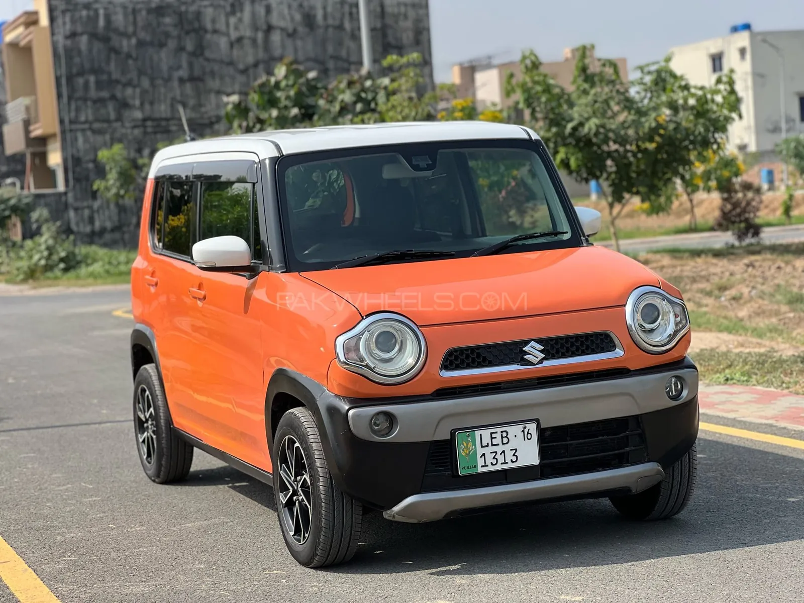 Suzuki Hustler
