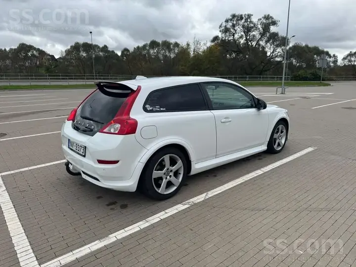 Volvo C30