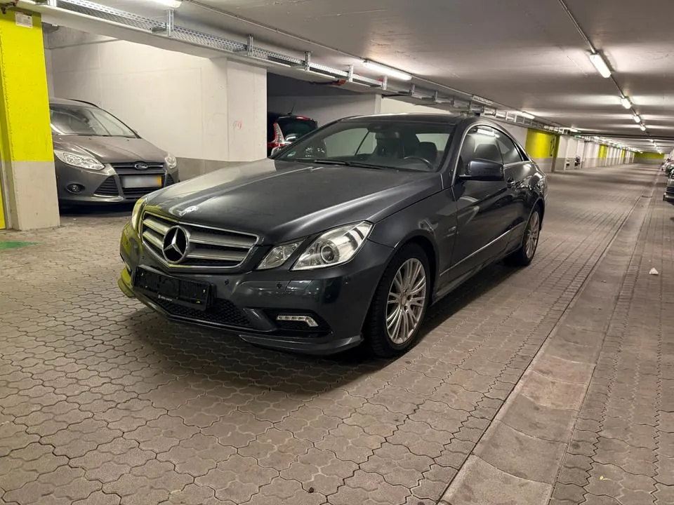 Mercedes-Benz E350 Coupé