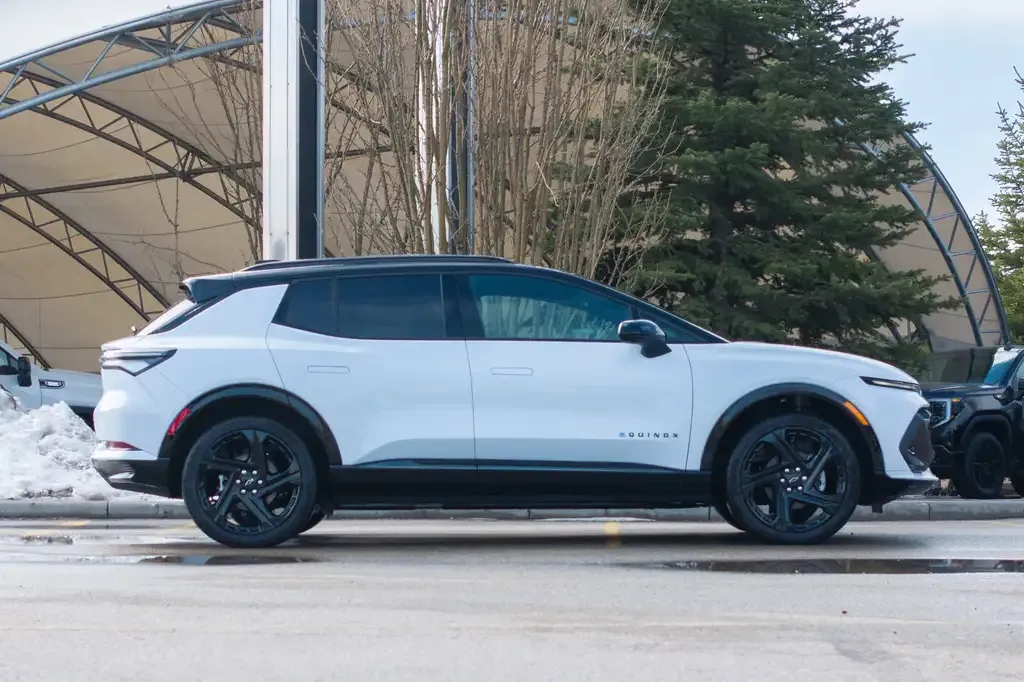 Chevrolet Equinox 2026 photo 4