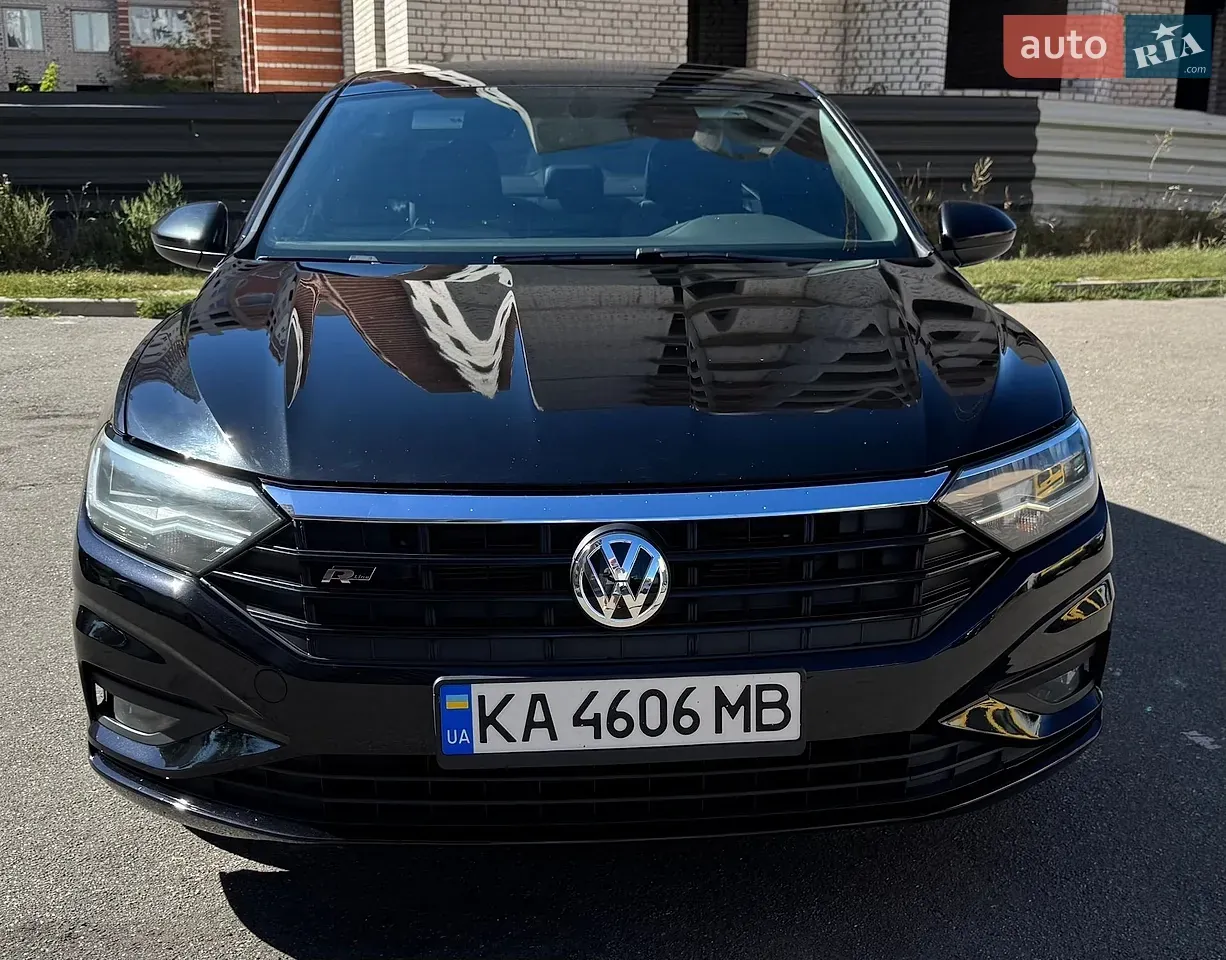 Volkswagen Jetta 2021 photo 2