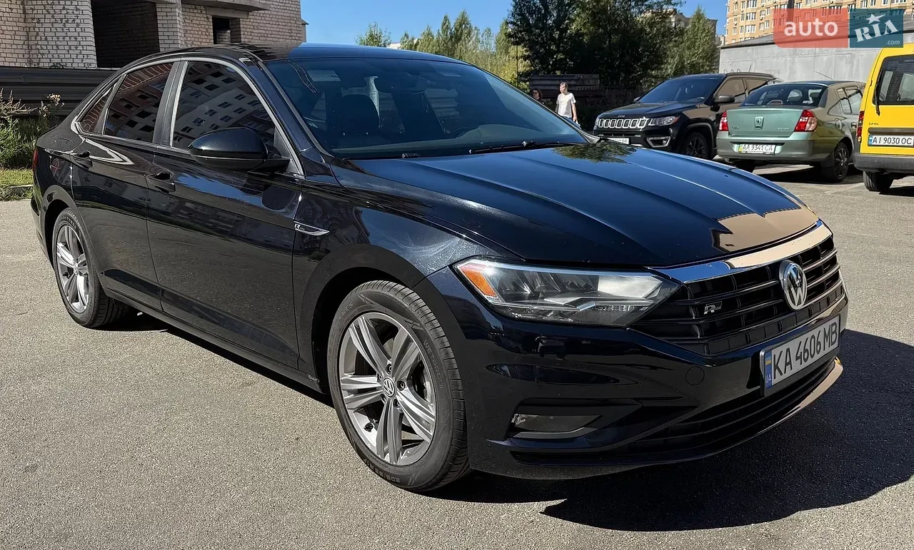 Volkswagen Jetta 2021 photo 3