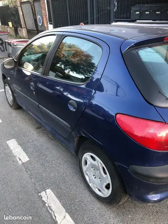 Peugeot 206