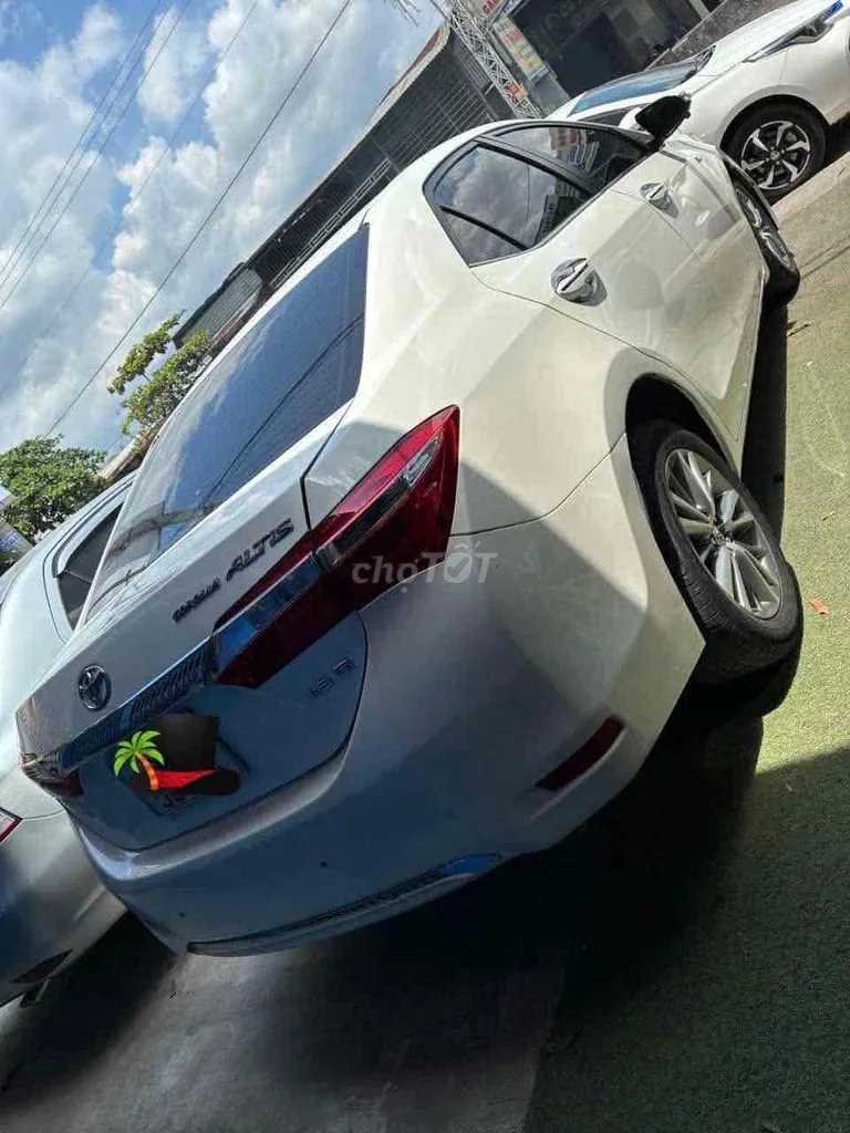 Toyota Corolla Altis 2014 photo 2