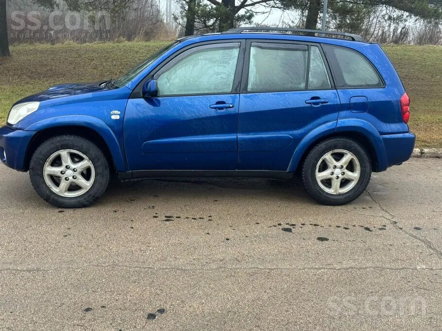 Toyota Rav4 2003 photo 2