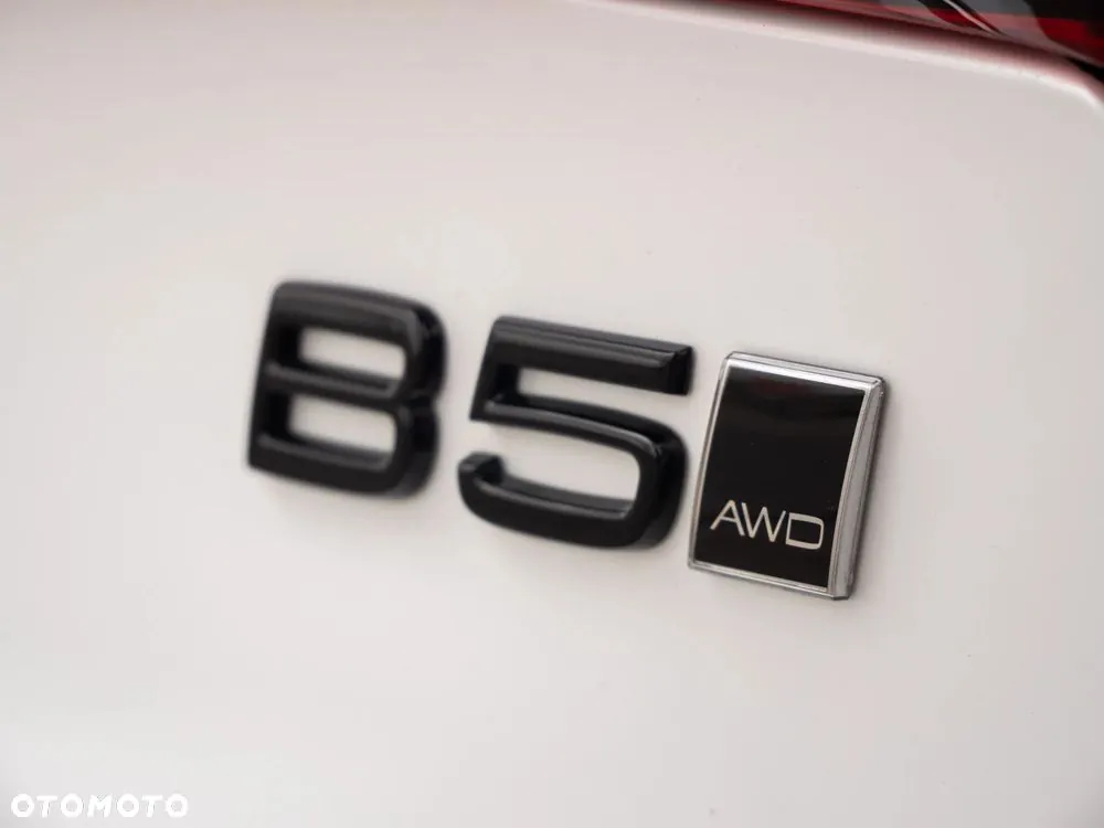 Volvo S60 2024 photo 4