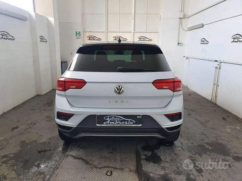Volkswagen T-Roc 2018 photo 5