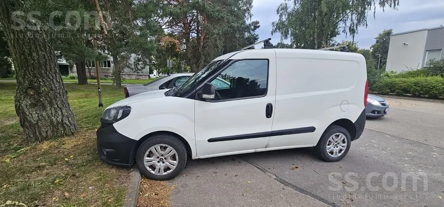 Fiat Doblo 2018 photo 2