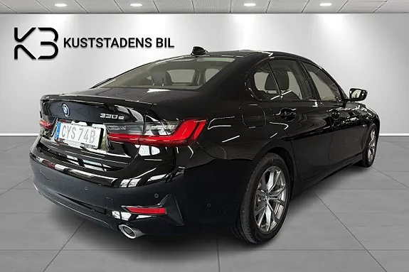 BMW 330E 2022 photo 3