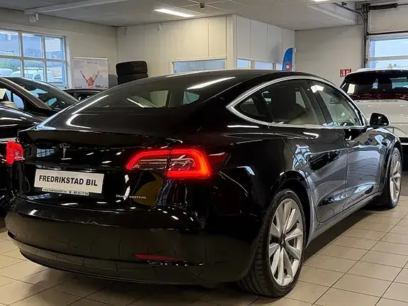 Tesla Model 3 2019 photo 4