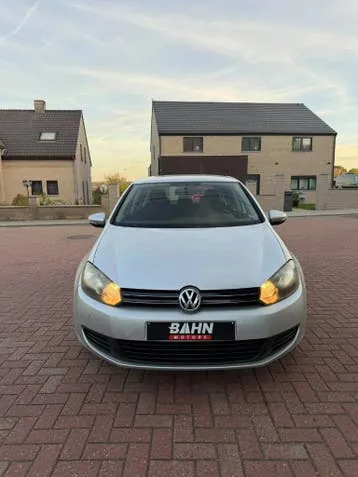 Volkswagen Golf 2010 photo 2