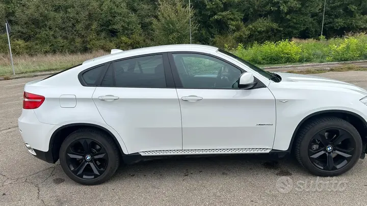 BMW X6 2010 photo 2