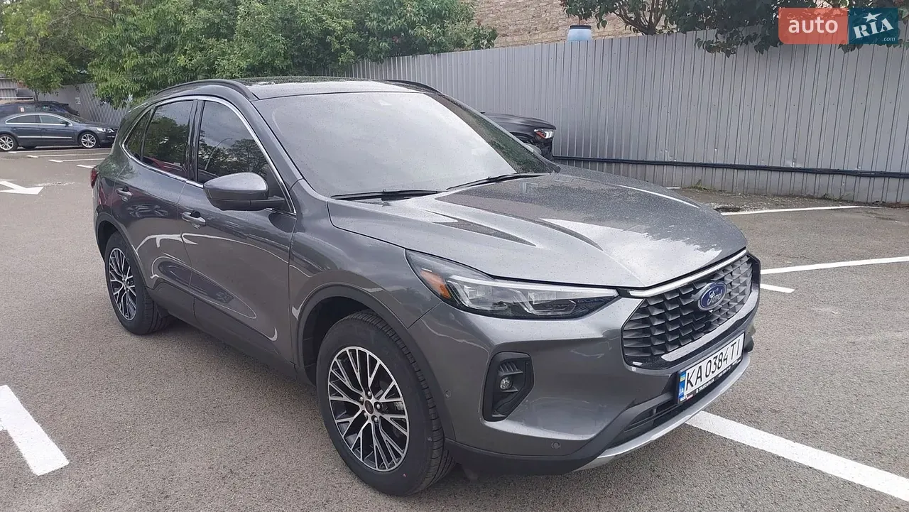Ford Escape 2024 photo 3