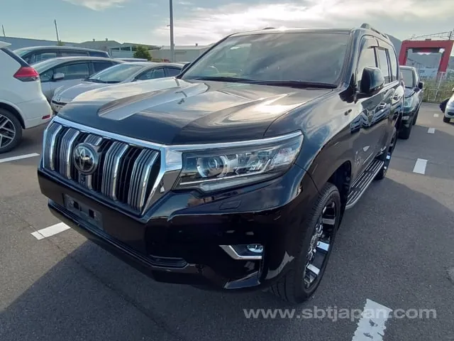 Toyota Land Cruiser Prado 2018 photo 2