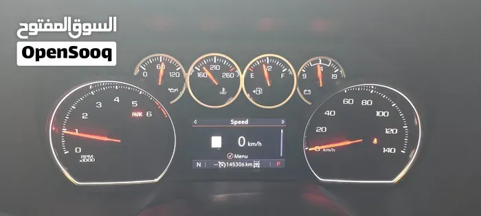 Chevrolet Suburban 2021 photo 2