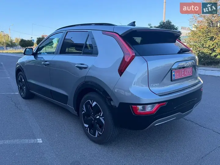 Kia Niro 2023 photo 3