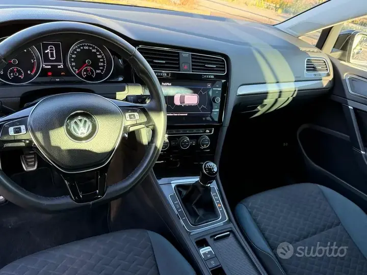 Volkswagen Golf 2019 photo 4
