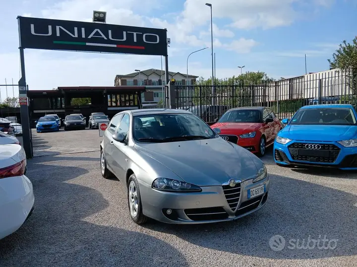 Alfa Romeo 147 2007 photo 2
