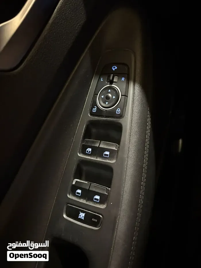 Hyundai Santa Fe 2019 photo 4