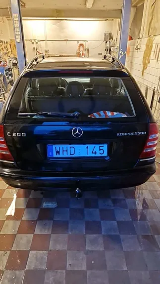 Mercedes-Benz C200 2005 photo 2