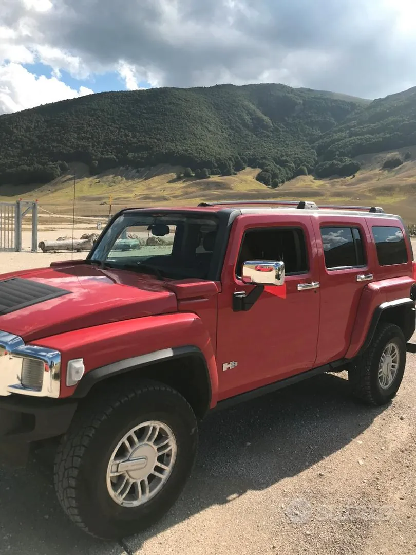 Hummer H3 2009 photo 2