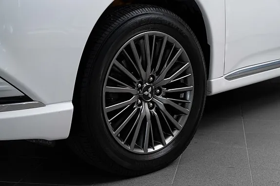Mitsubishi Outlander 2019 photo 3