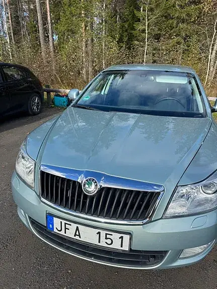 Skoda Octavia 2009 photo 3