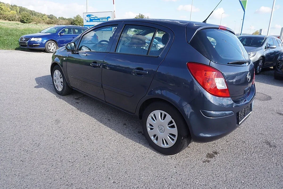 Opel Corsa 2007 photo 3