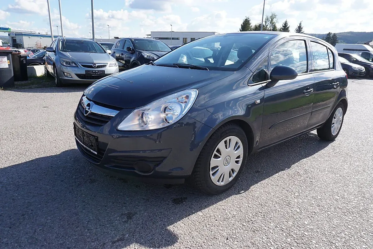 Opel Corsa 2007 photo 2