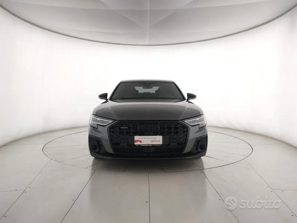 Audi A8 2025 photo 2