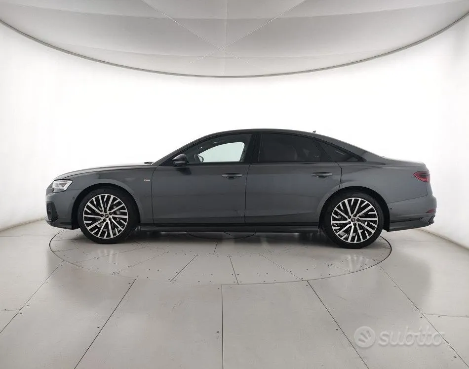 Audi A8 2025 photo 3