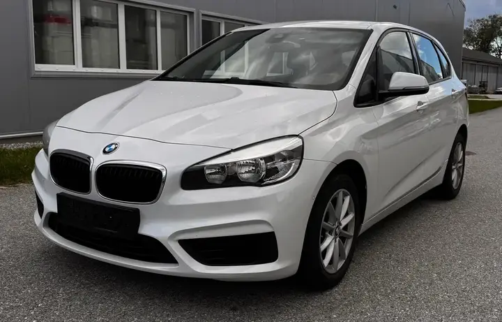 BMW 2 Series 2015 photo 3