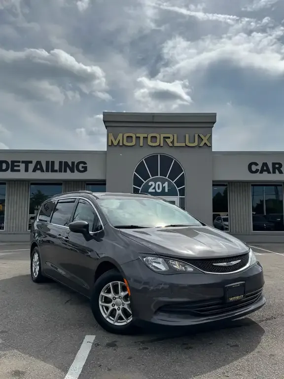 Chrysler Pacifica 2019 photo 2