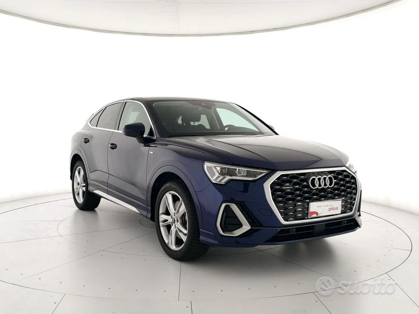 Audi Q3 2022 photo 3