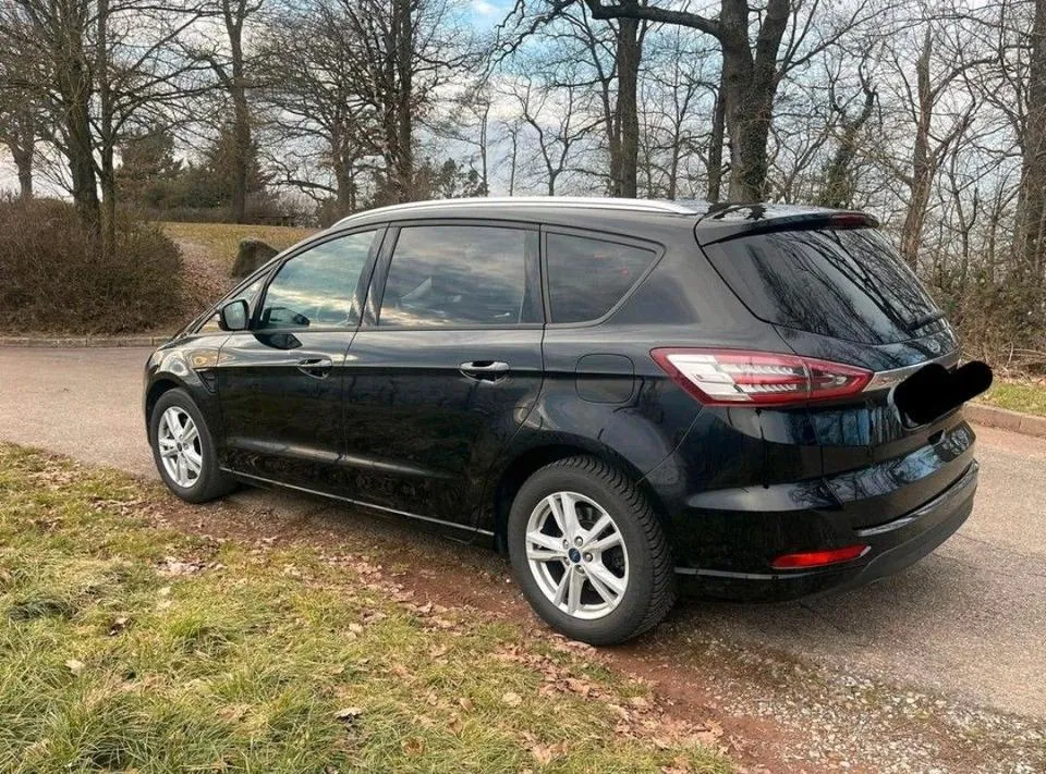 Ford S-Max