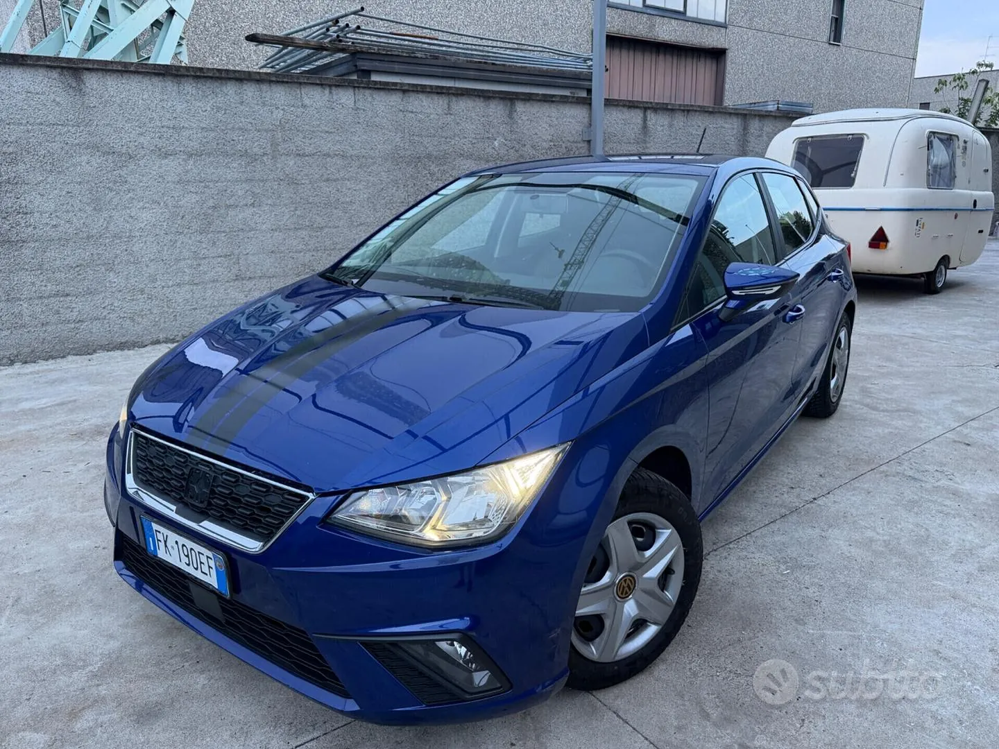 Seat Ibiza 2017 photo 3