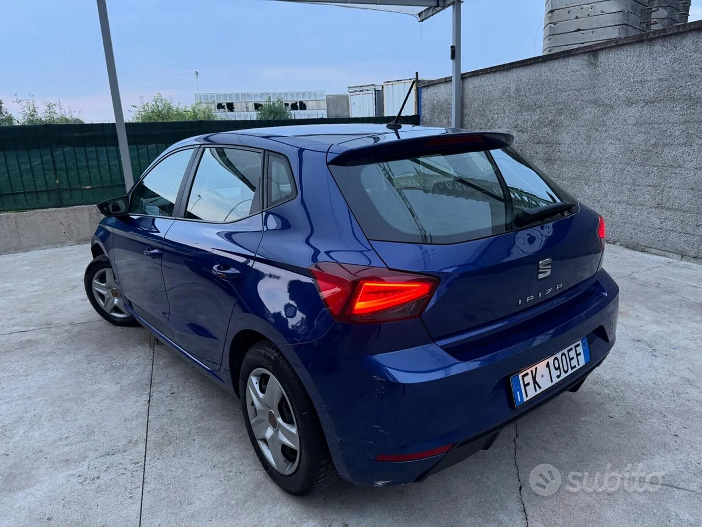 Seat Ibiza 2017 photo 2