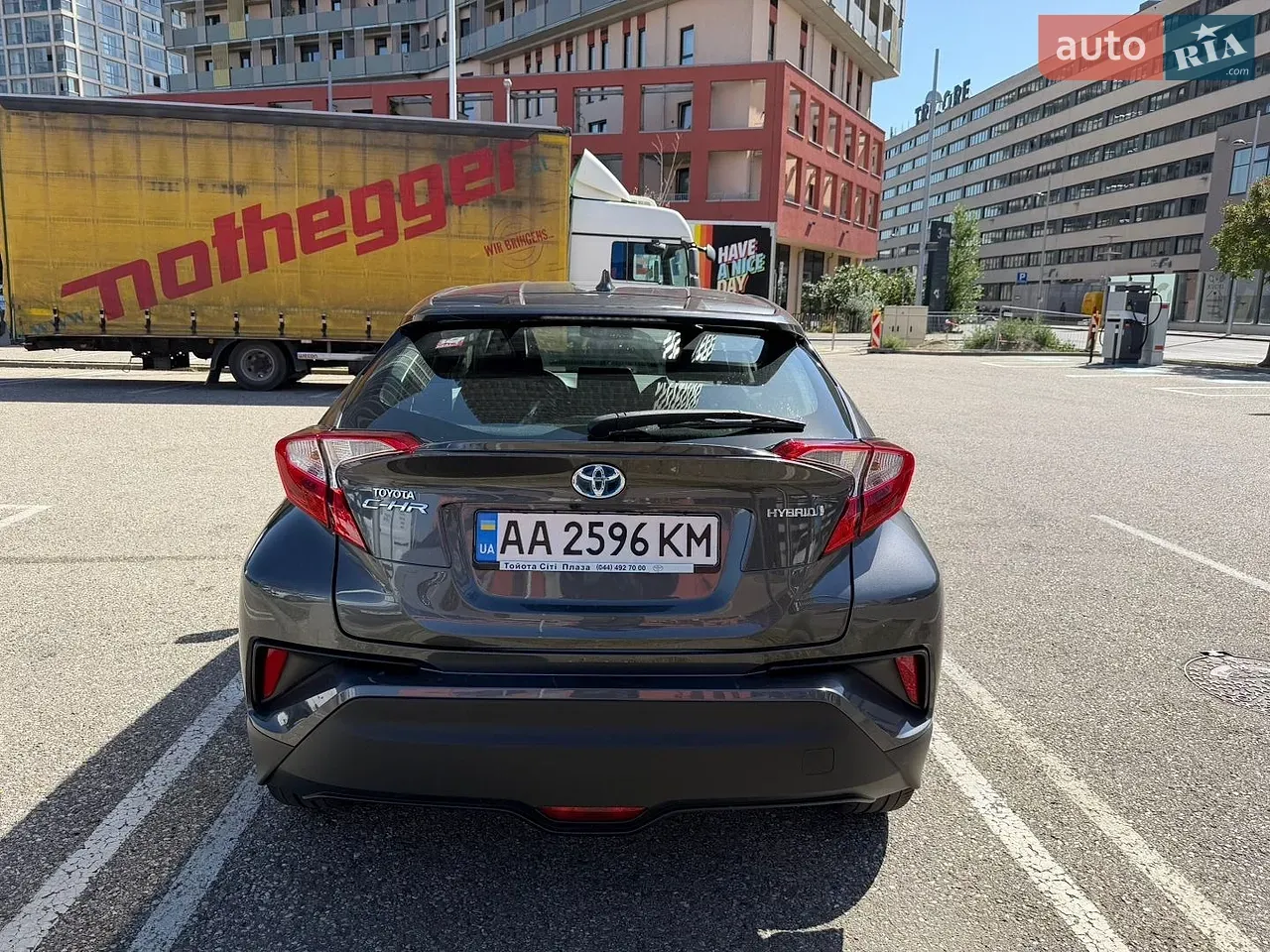 Toyota C-Hr 2019 photo 4