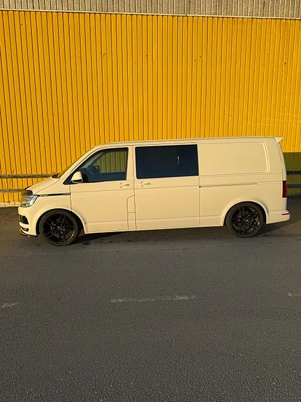 Volkswagen Transporter 2017 photo 3