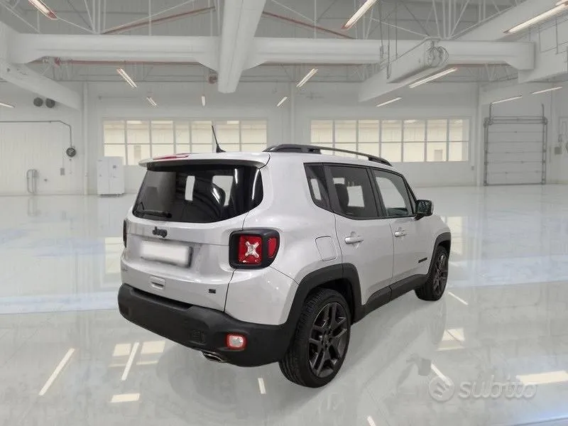 Jeep Renegade 2022 photo 4