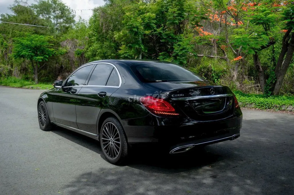 Mercedes-Benz C-Class 2021 photo 3