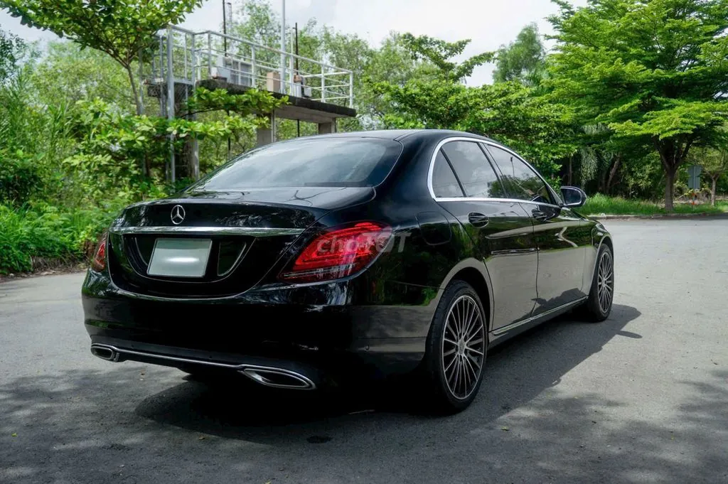 Mercedes-Benz C-Class 2021 photo 5