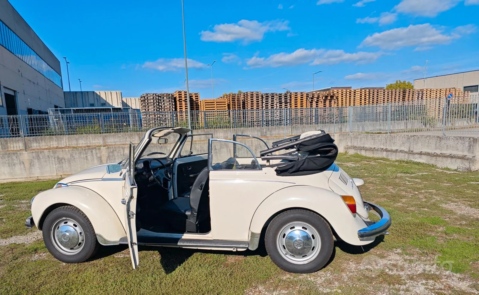Volkswagen Maggiolino 1970 photo 5