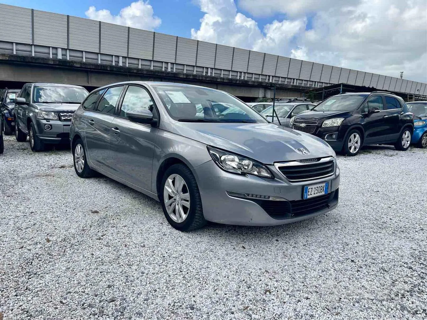 Peugeot 308 2015 photo 3