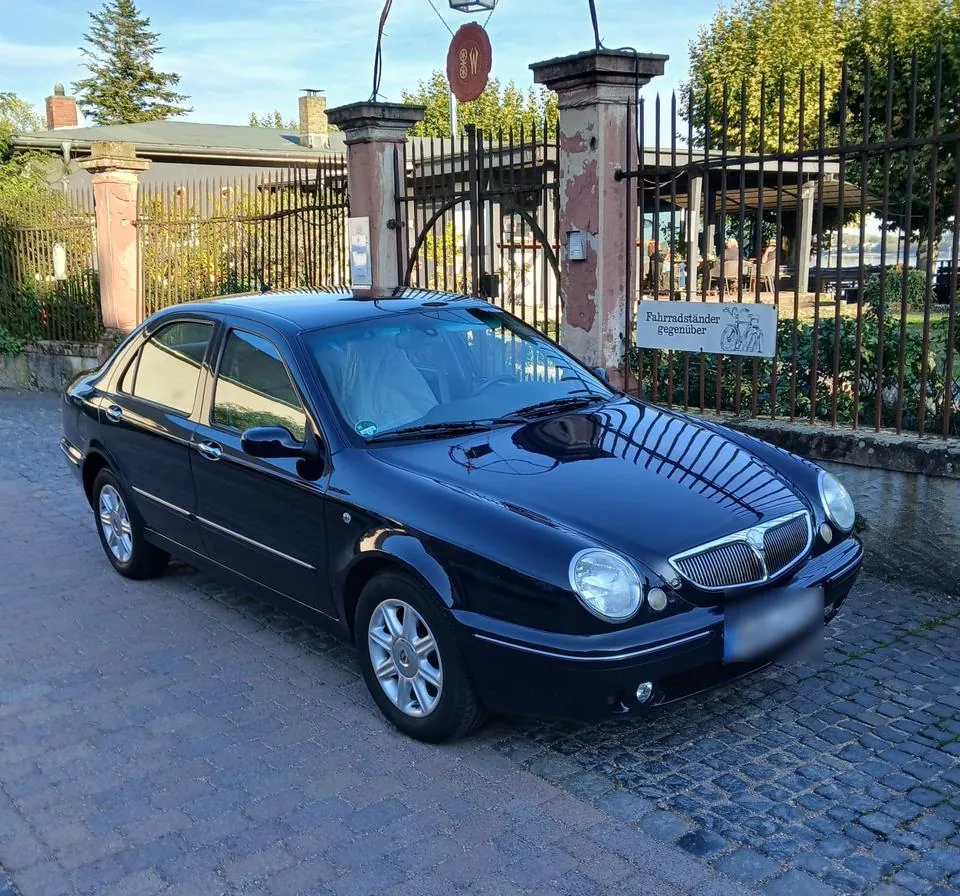 Lancia Lybra