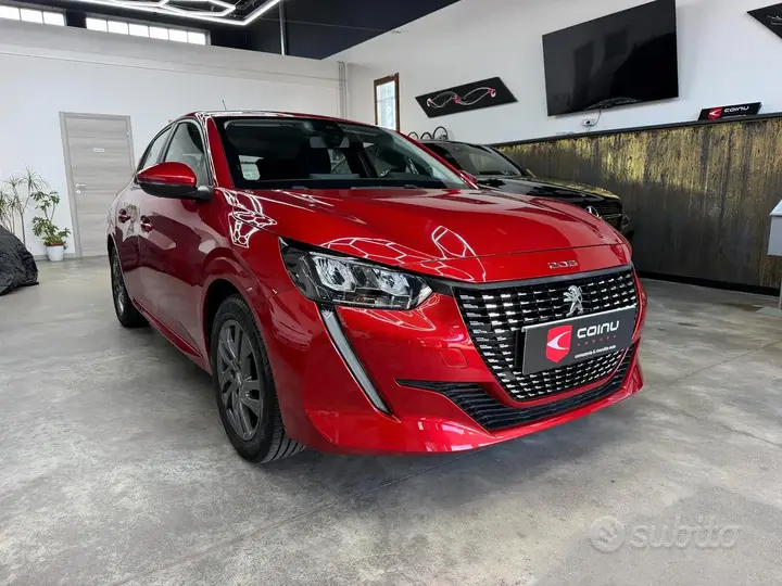 Peugeot 208 2021 photo 2
