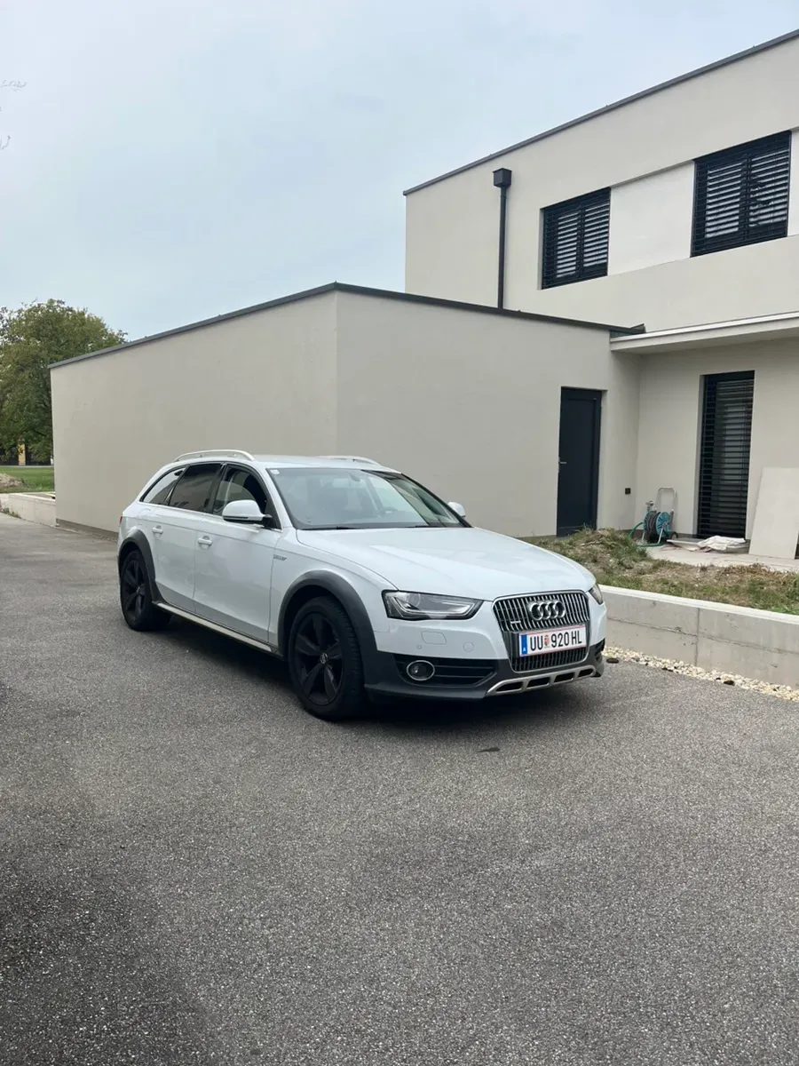 Audi A4 Allroad 2014 photo 2